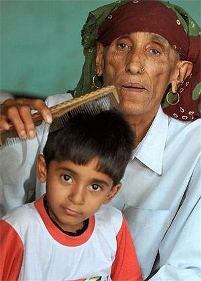 Đối với bà Lohan, con gái là nguồn động lực giúp bà sống sót đến thời điểm này.