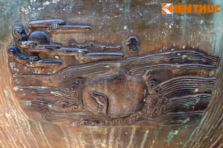 Cuối cùng là "Ngoan" - con vích, loài rùa biển cỡ nhỏ thường được khai thác để lấy thịt làm thực phẩm và lấy mai làm đổ mỹ nghệ.