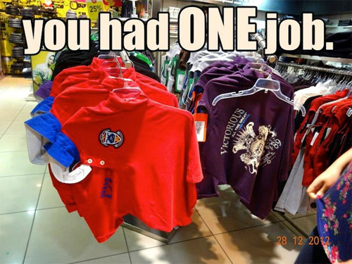 Tay áo để...treo móc.