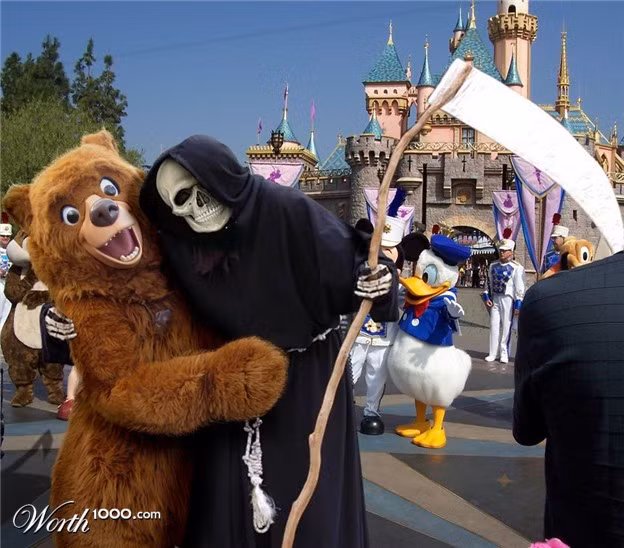 Thần chết đến Disneyland.