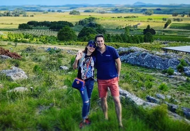 Tuoi 45, Hoa hau Ngoc Khanh hanh phuc khi duoc chong Tay cung chieu-Hinh-6