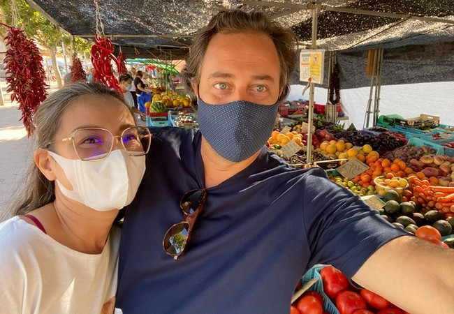 Tuoi 45, Hoa hau Ngoc Khanh hanh phuc khi duoc chong Tay cung chieu-Hinh-8