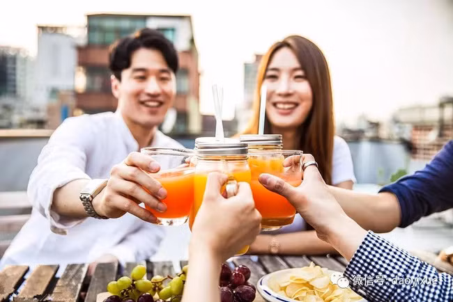 4 viec lam buoi sang, 3 viec lam buoi toi, 5 viec khong lam ban dem