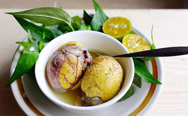 Dai ky khi an trung vit lon, can biet keo 