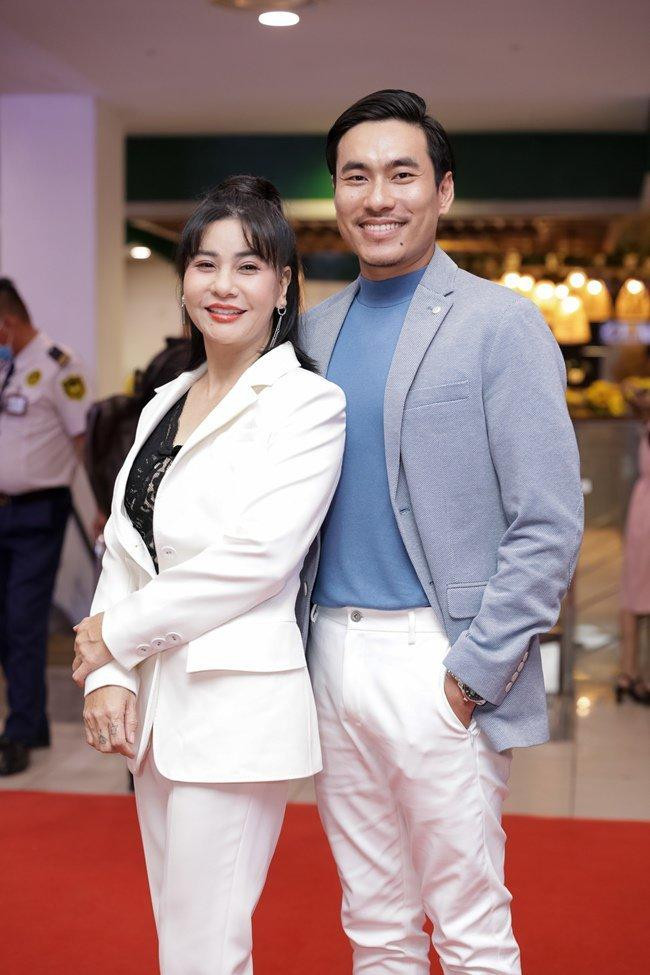 Cat Phuong le bong du dam cuoi Tiet Cuong: 