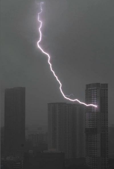 Tia set ky la “ngoat” chinh xac vao mot can ho chung cu