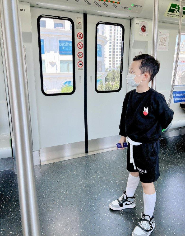 Phan ung Ly Kute khi bi 