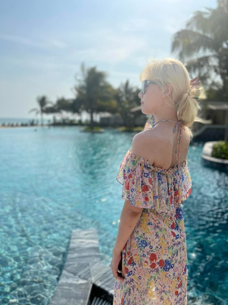 Hari Won khoe lan da cang muot nhung dan tinh chi chu y den mai toc thua thot nham nho-Hinh-3