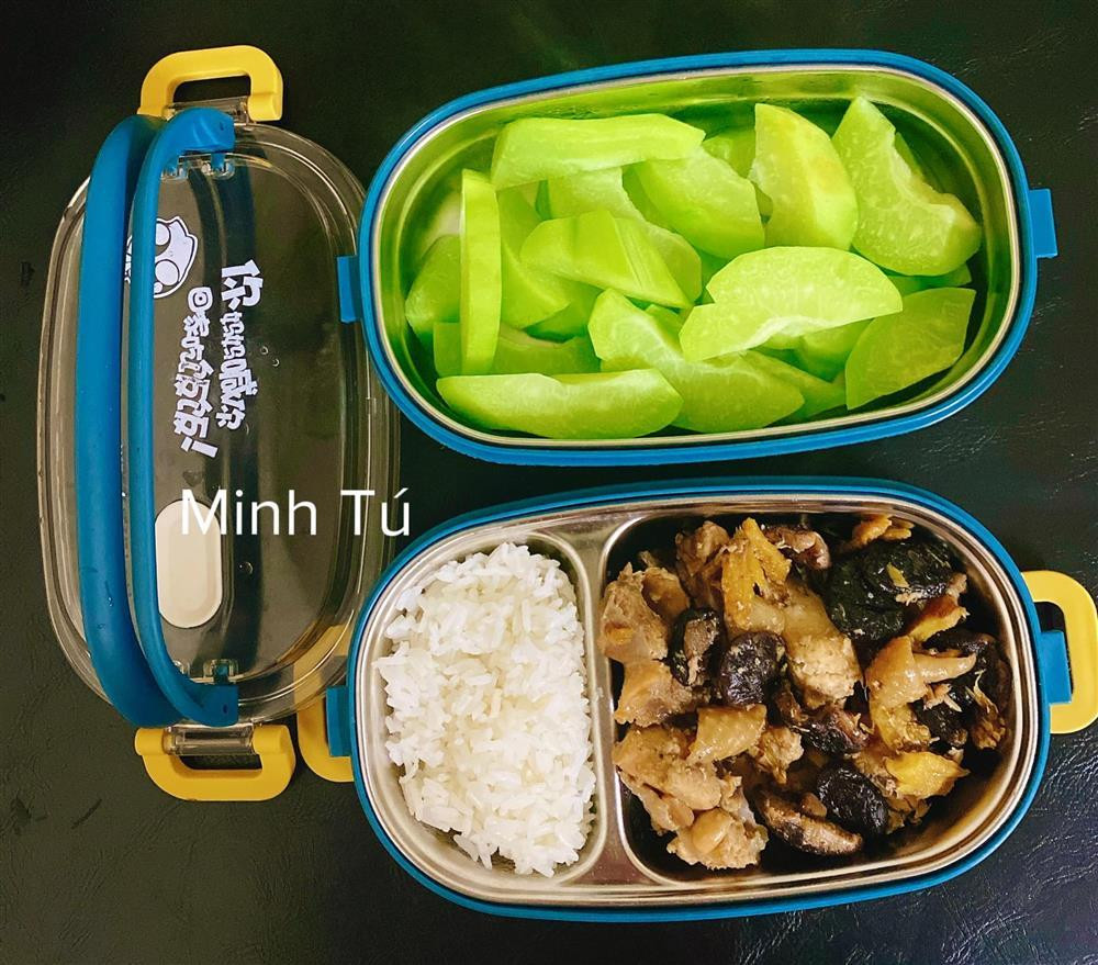 Tuyển tập những hộp cơm trưa cực xịn chỉ 40k vừa ngon vừa đẹp - Hình 2 Tuyen tap nhung hop com trua cuc xin chi 40k vua ngon vua dep-Hinh-2