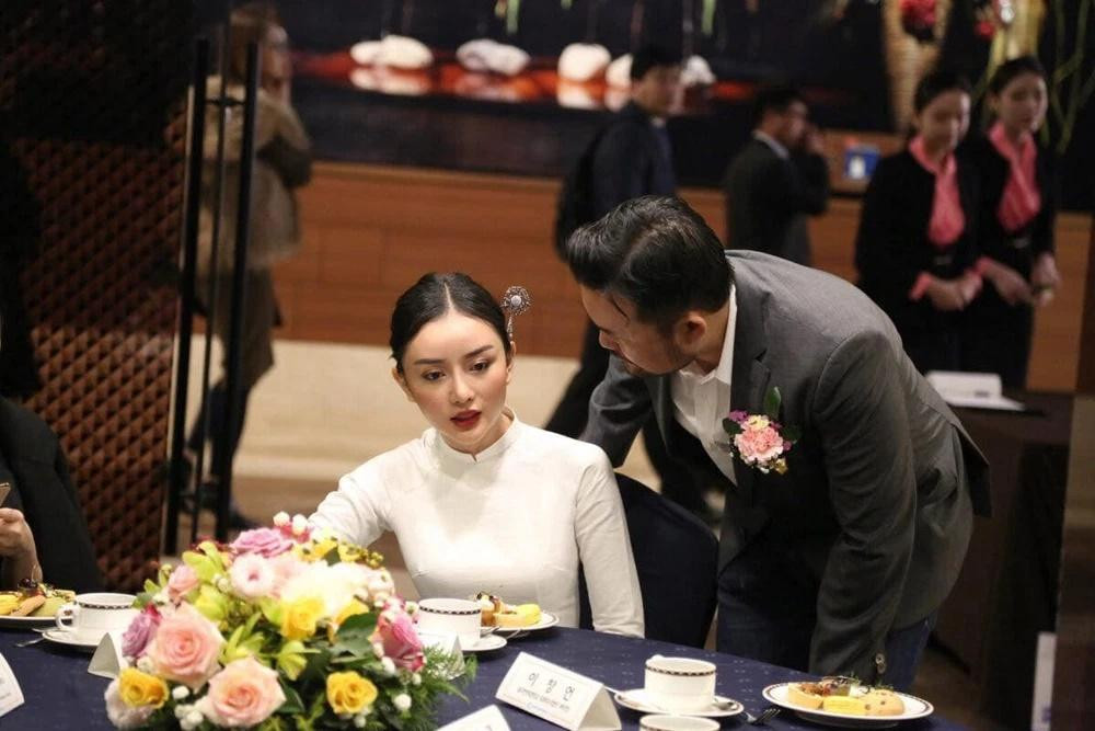 Gái Việt làm dâu tỷ phú Thái Lan: Mẹ chồng không hối sinh con - Hình 4 Gai Viet lam dau ty phu Thai Lan: Me chong khong hoi sinh con-Hinh-4