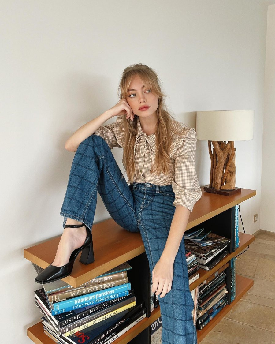 Midu nhiều lần chọn giày dép lạc quẻ làm mất điểm sang chảnh của cả set đồ - Hình 10 Midu nhieu lan chon giay dep lac que lam mat diem sang chanh cua ca set do-Hinh-10