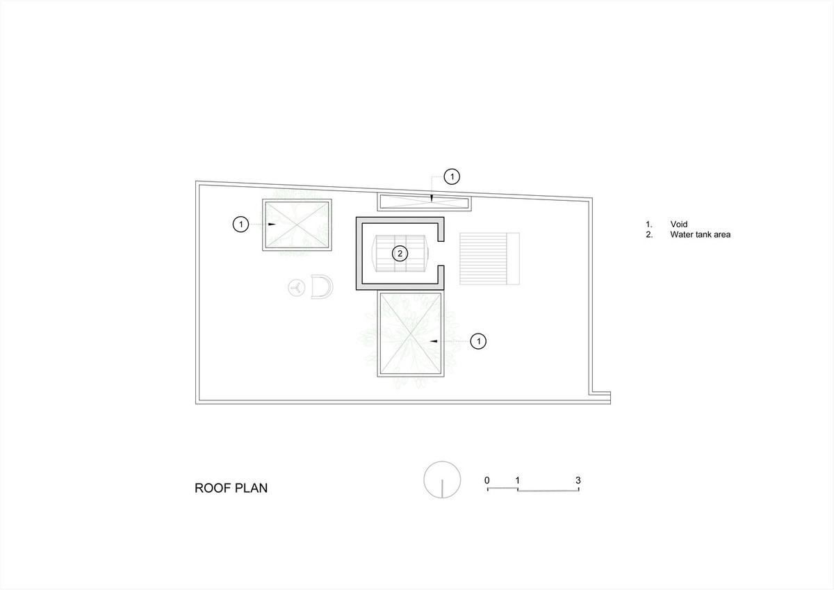 Ngôi nhà được thiết kế để nhấn mạnh vào sự hài hòa, yên tĩnh và tính bền vững. Bố cục thúc đẩy sự kết nối liền mạch với thiên nhiên, có một khu vườn sân trong trung tâm kết nối các khu vực chung, phòng tắm và phòng ngủ.