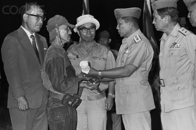 Nhờ tinh thần kiên cường bất khuất, người chiến binh Nhật Bản đã vượt qua mọi khó khăn để bảo toàn mạng sống. Điều duy nhất ông khó chiến thắng nổi là cảm giác cô đơn khi phải cách xa thế giới loài người.