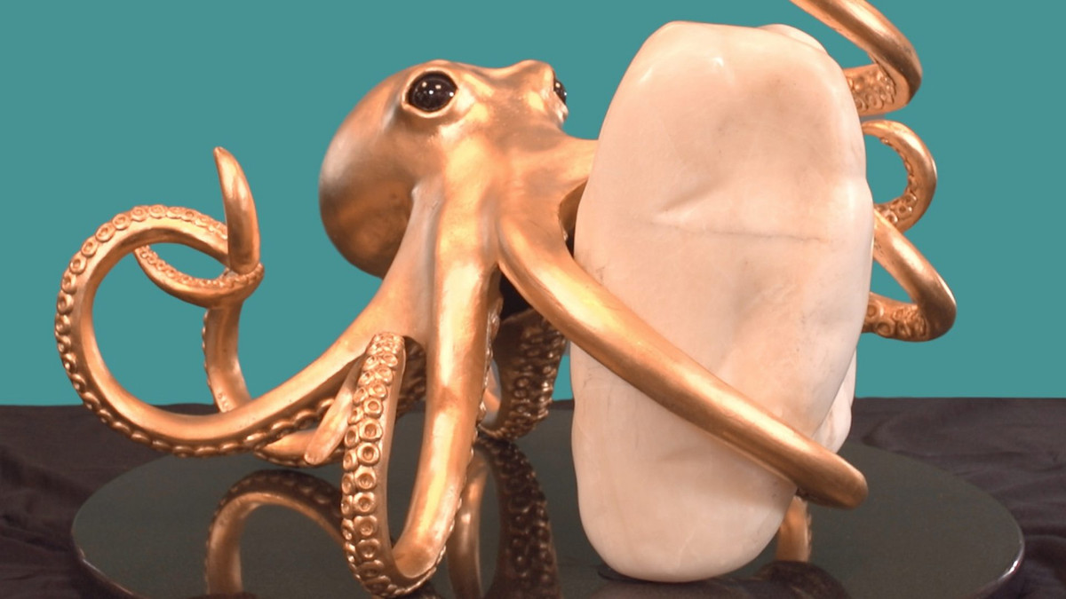 Duoc ong tang thu giong chiec rang khong lo, sau moi biet co gia nghin ty-Hinh-2