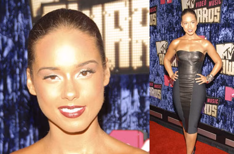 Ngôi sao ca nhạc Alicia Keys cũng không giấu được đôi mắt cánh cụp cánh xòe