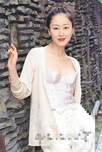 Nữ ca sĩ kiêm diễn viên Đài Loan Hoan Hoan.