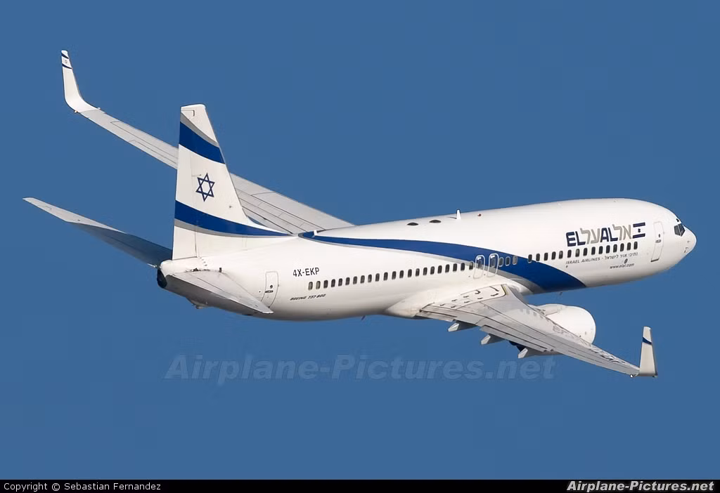 Israel có truyền thống không sử dụng hãng máy bay của châu Âu là Airbus mà lại thường chọn Boeing. Bởi vậy, một chiếc Boeing chở khách rộng rãi có lẽ sẽ là lựa chọn hàng đầu của Thủ tướng Israel