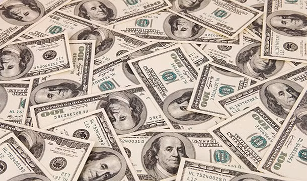 Có lẽ bạn nên tập luyện thói quen rửa tay sau mỗi lần trực tiếp sờ vào tiền.