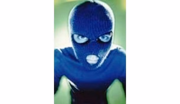 Nahshon Even-Chaim là hacker đầu tiên từng bị kết án tại Úc. Hack máy tính là cách Chaim nhạo báng toàn bộ cộng đồng bảo mật máy tính.