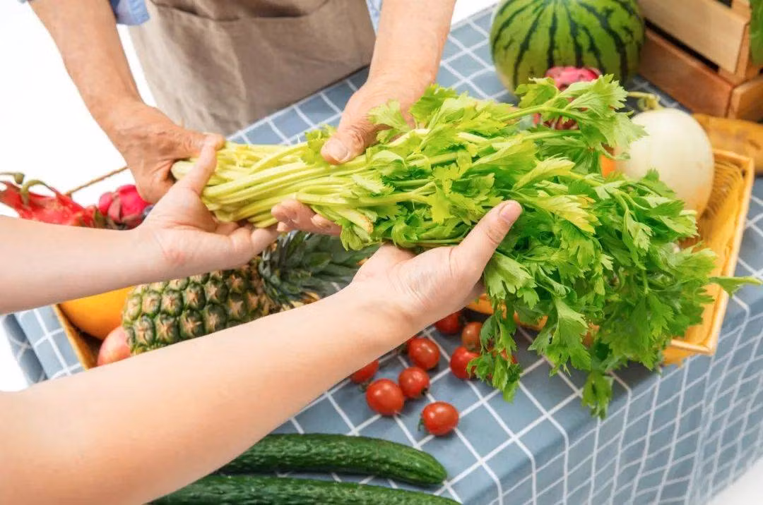 Loai rau chua nhieu canxi hon sua, moi ngay an them khoe manh-Hinh-6