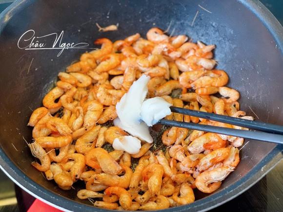 Mon tom rang ngon va bong dep hon nho them loai nguyen lieu nay-Hinh-3