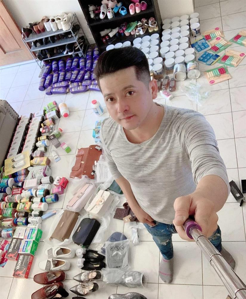 Hoang Anh 4 nam o My: Ban hang online, ly hon vo Viet kieu-Hinh-4