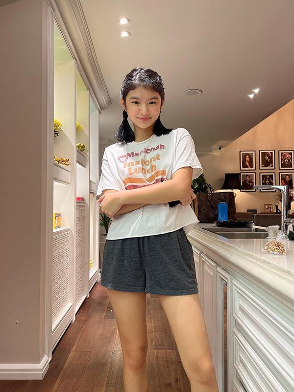 Nhan sắc tuổi 15 của con gái nhà Trương Ngọc Ánh - Trần Bảo Sơn - Hình 8 Nhan sac tuoi 15 cua con gai nha Truong Ngoc Anh - Tran Bao Son-Hinh-8