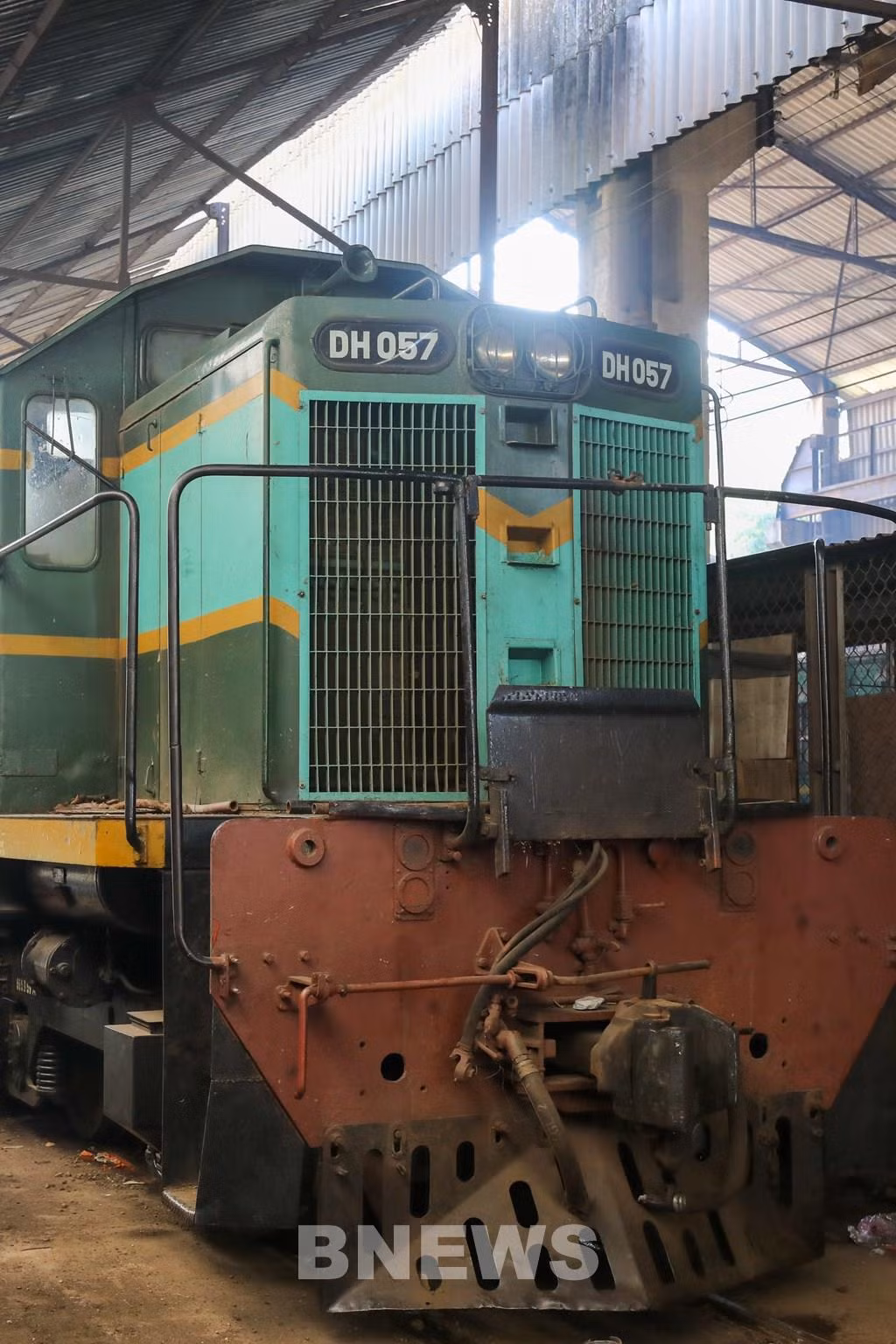 Nha may xe lua hon 100 nam tuoi-Hinh-6