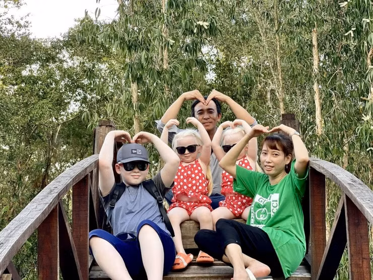 Hai lan sinh con dac biet cua vo chong Rong - May o Soc Trang