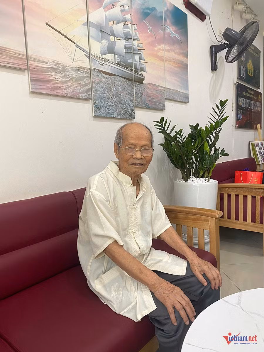 Cuoc song o vien duong lao cua cu ong gan 100 tuoi