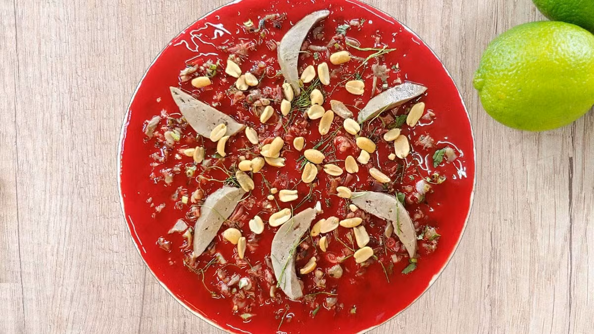 Dac san Viet tren ban nhau nhung la noi am anh voi khach Tay-Hinh-2