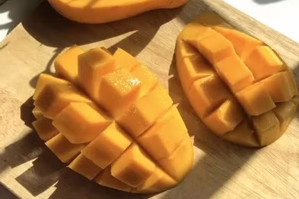 Loai qua thom ngot vao he vua phong ngua ung thu-Hinh-3