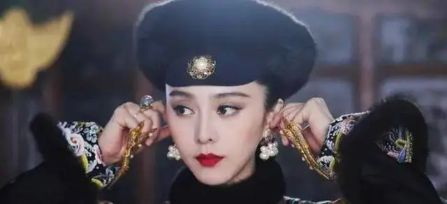 Hoang de nhin thay nhan sac the tu quyet tam khong co con-Hinh-4