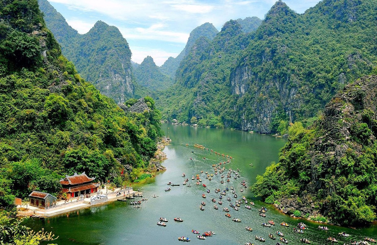 Bao Tay ca ngoi Ninh Binh, khuyen du khach dung quen dac san nay