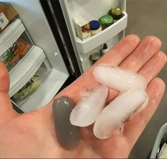 Tủ lạnh mới nên nhớ bỏ đi mẻ đá đầu tiên để bảo vệ sức khỏe Tu lanh moi nen nho bo di me da dau tien de bao ve suc khoe