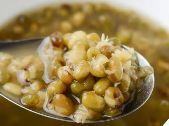 Tại sao không nên dùng nồi sắt để nấu đậu xanh? - Hình 3 Tai sao khong nen dung noi sat de nau dau xanh?-Hinh-3