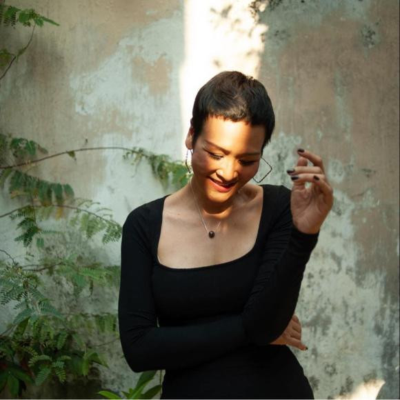 Cuộc sống của Hoa hậu Trần Bảo Ngọc sau 23 năm đăng quang - Hình 9 Cuoc song cua Hoa hau Tran Bao Ngoc sau 23 nam dang quang-Hinh-9