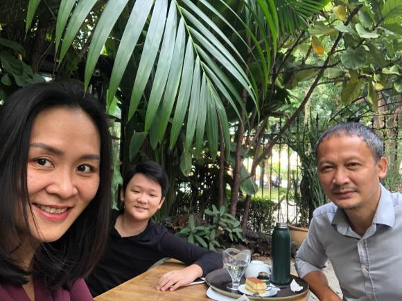 Cuộc sống của Hoa hậu Trần Bảo Ngọc sau 23 năm đăng quang - Hình 6 Cuoc song cua Hoa hau Tran Bao Ngoc sau 23 nam dang quang-Hinh-6