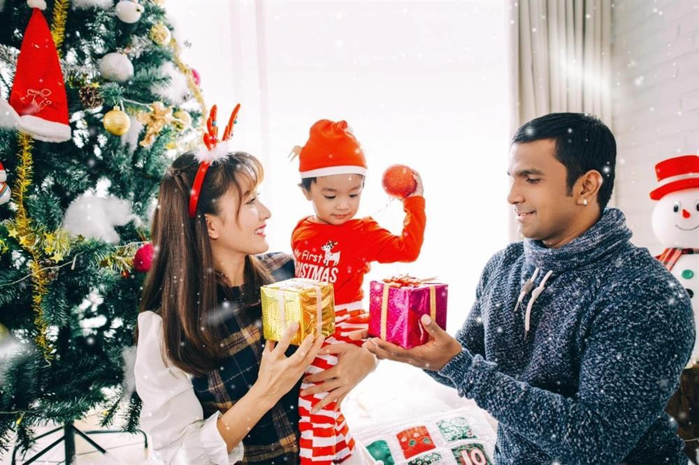 Sao Việt lấy chồng ngoại quốc: Người xa hoa, người đổ vỡ - Hình 5 Sao Viet lay chong ngoai quoc: Nguoi xa hoa, nguoi do vo-Hinh-5