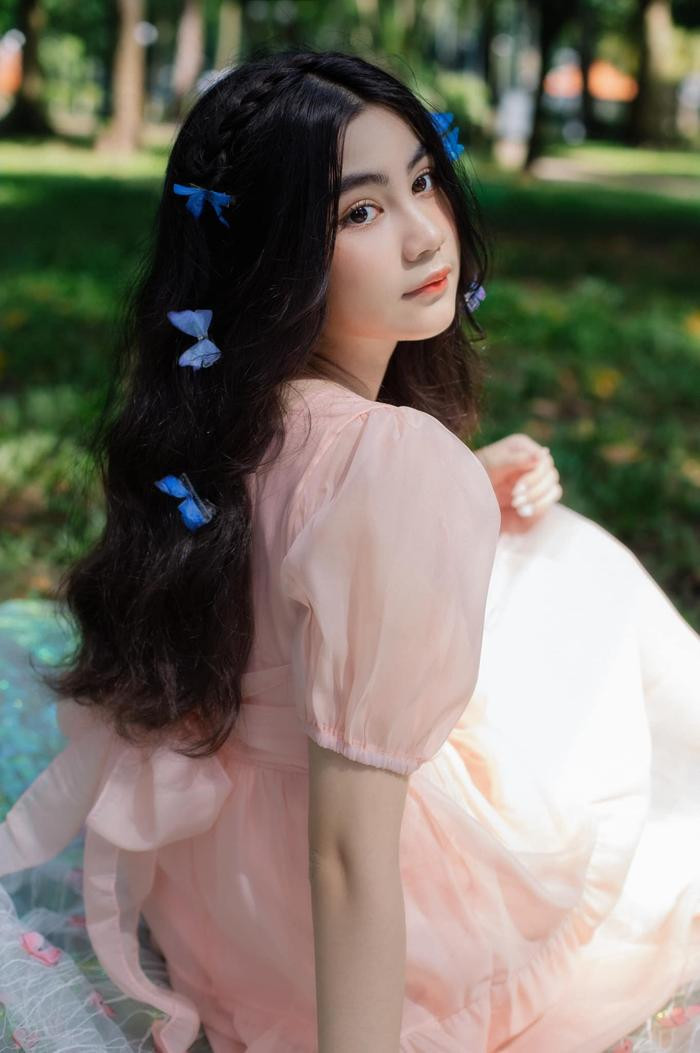 Gai ut nha Quyen Linh tro sac, nam MC tiet lo tinh cach-Hinh-2