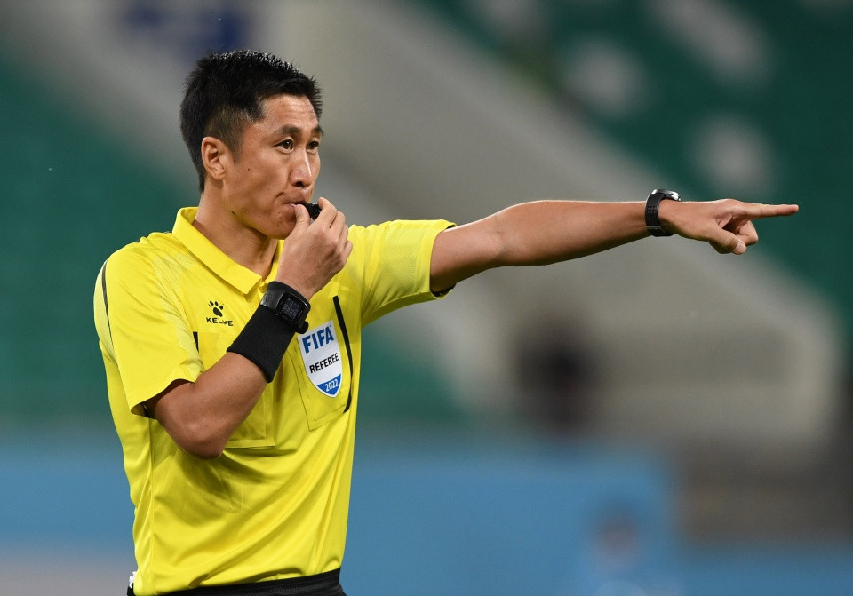 Trung Quoc tien hanh cuoc thanh loc manh me de cai to nen bong da