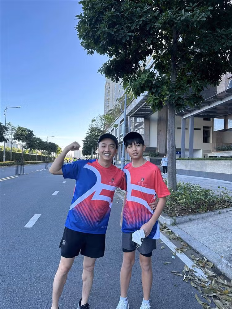 Subeo sinh năm 2010, là trái ngọt hôn nhân của Cường Đô La và Hồ Ngọc Hà. Từ khi chào đời, Subeo đã được xem là nhóc tỳ "ngậm thìa vàng", bởi sinh ra trong gia đình tài phiệt.