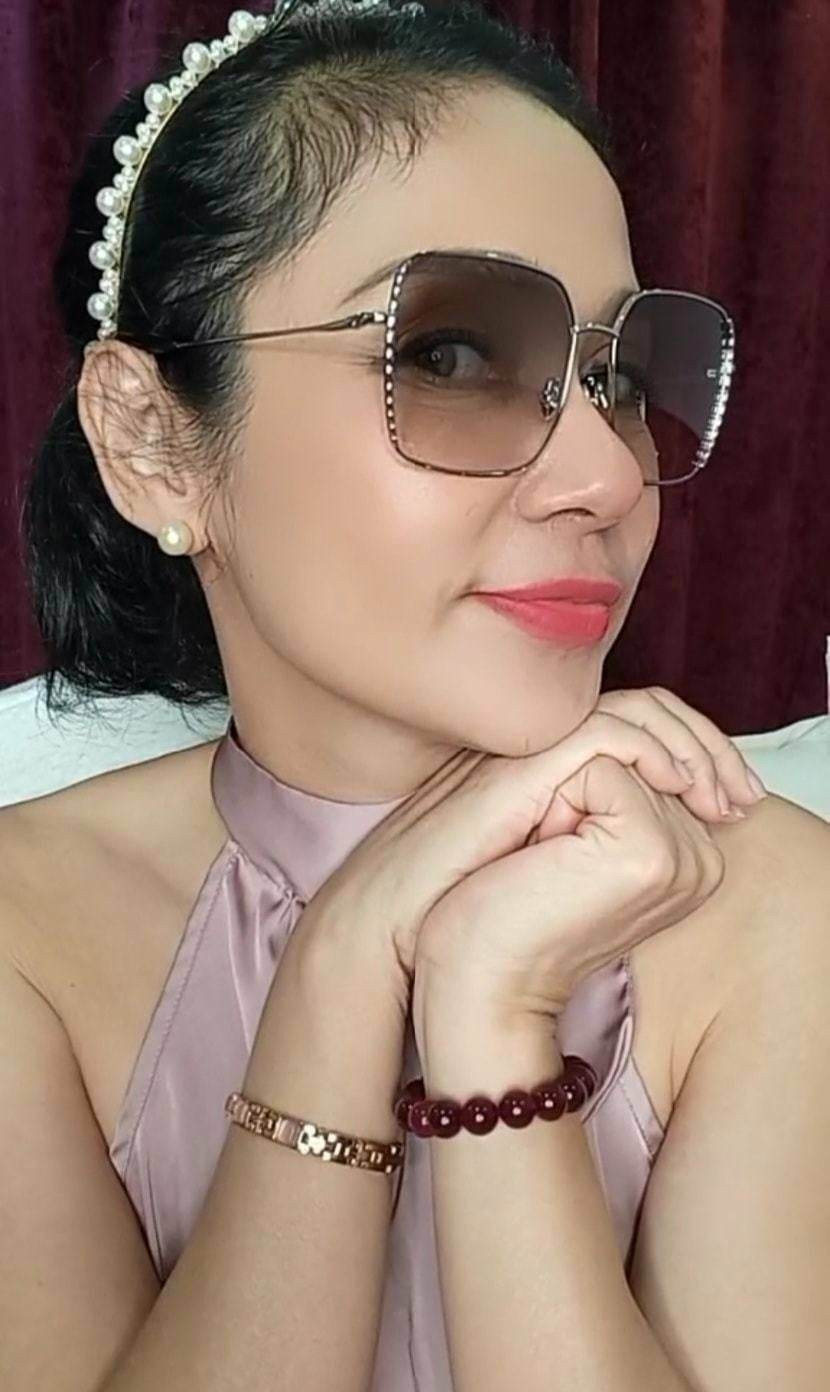 Nghe si Viet: Het thoi hay con thoi la do minh-Hinh-2