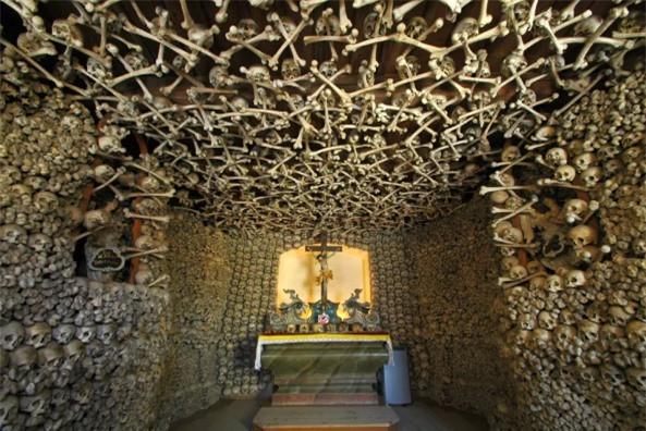 Nhung dia danh noi tieng rung ron lai rat hut khach-Hinh-7