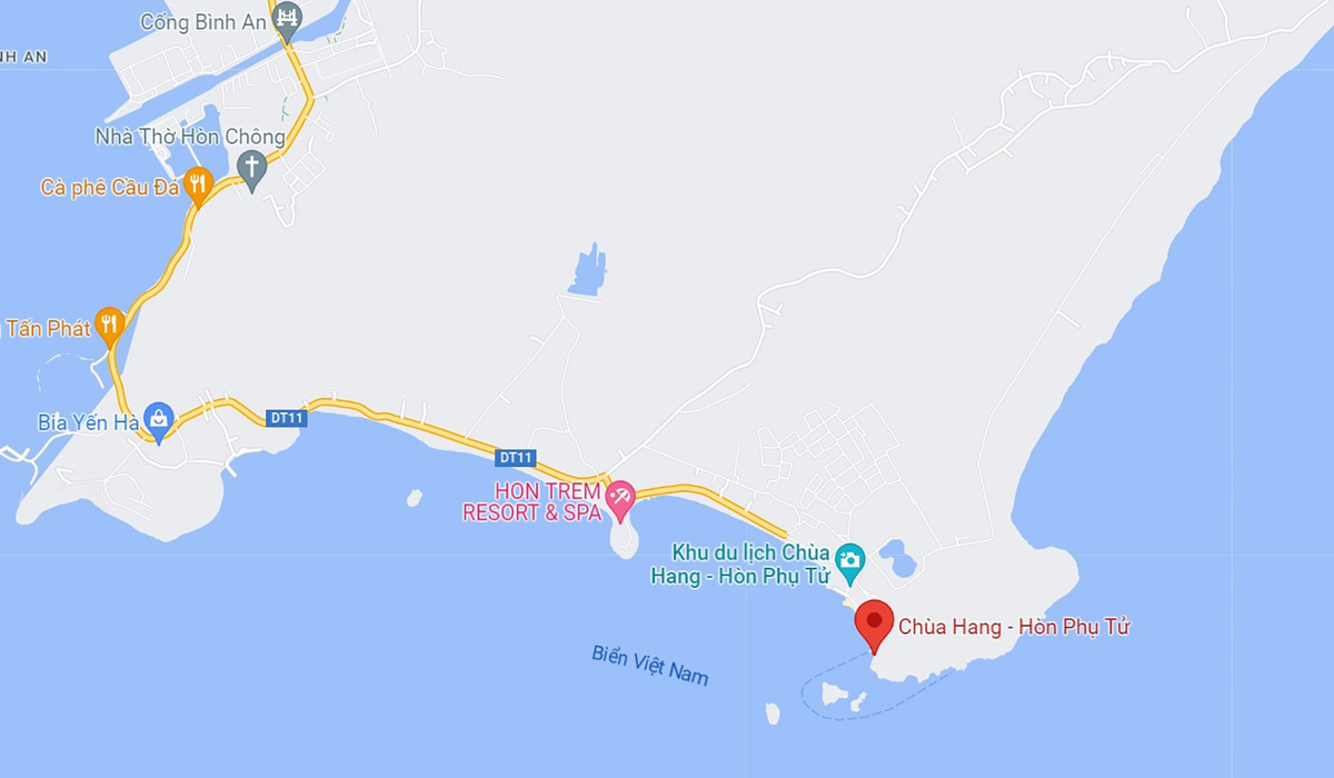 Vị trí khu vực núi Hòn Chông, nằm liền kề Khu du lịch Chùa Hang - Hòn Phụ Tử (chấm đỏ). Ảnh: Google Maps.