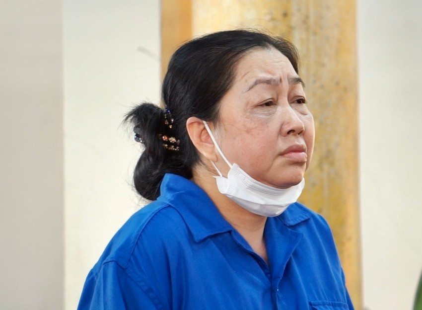 Hom nay tuyen an vu buon lau 51 kg vang-Hinh-2