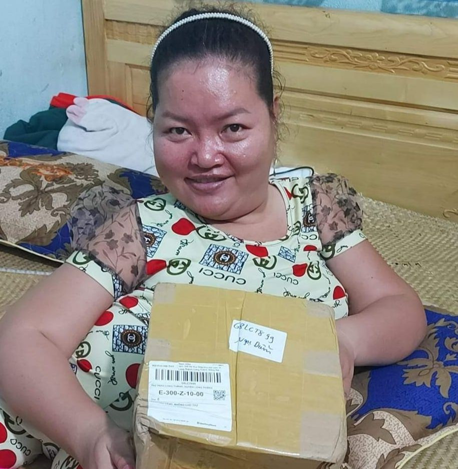 Chuyen dien vien Viet Trinh va nguoi phu nu khuyet tat-Hinh-2