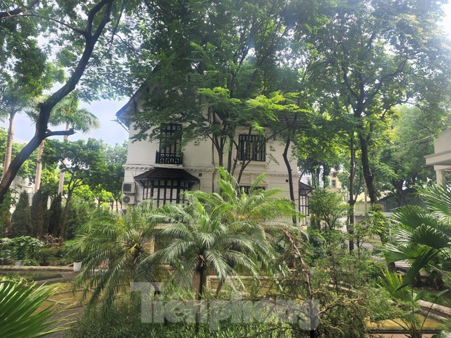 Can canh 9 co so phai di doi khoi 