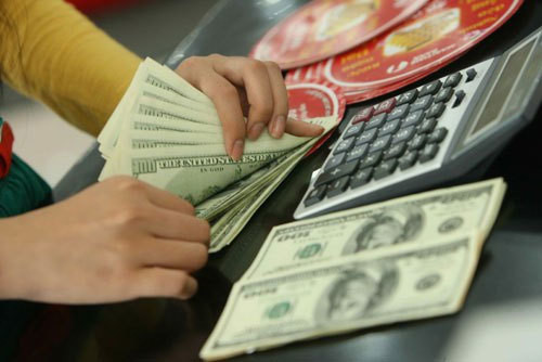 Ty gia ngoai te ngay 3/11: USD tang vot truoc ngay quyet dinh