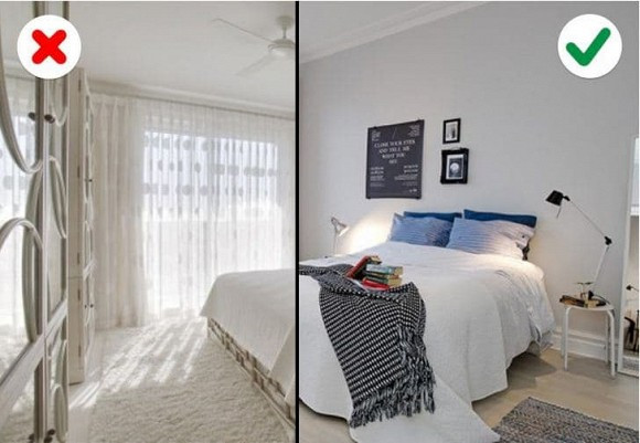 Một căn phòng với toàn bộ nội thất màu trắng trông sẽ rất nhàm chán và thiếu sức sống. Vì vậy, bạn nên điểm xuyết cho căn phòng của màu trắng của mình với những nội thất với màu sắc khác nhau.